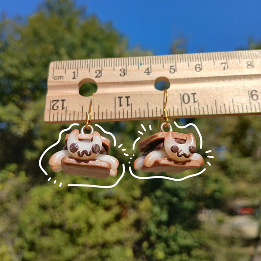 Smiley S’more’s Kitty Clay Earrings